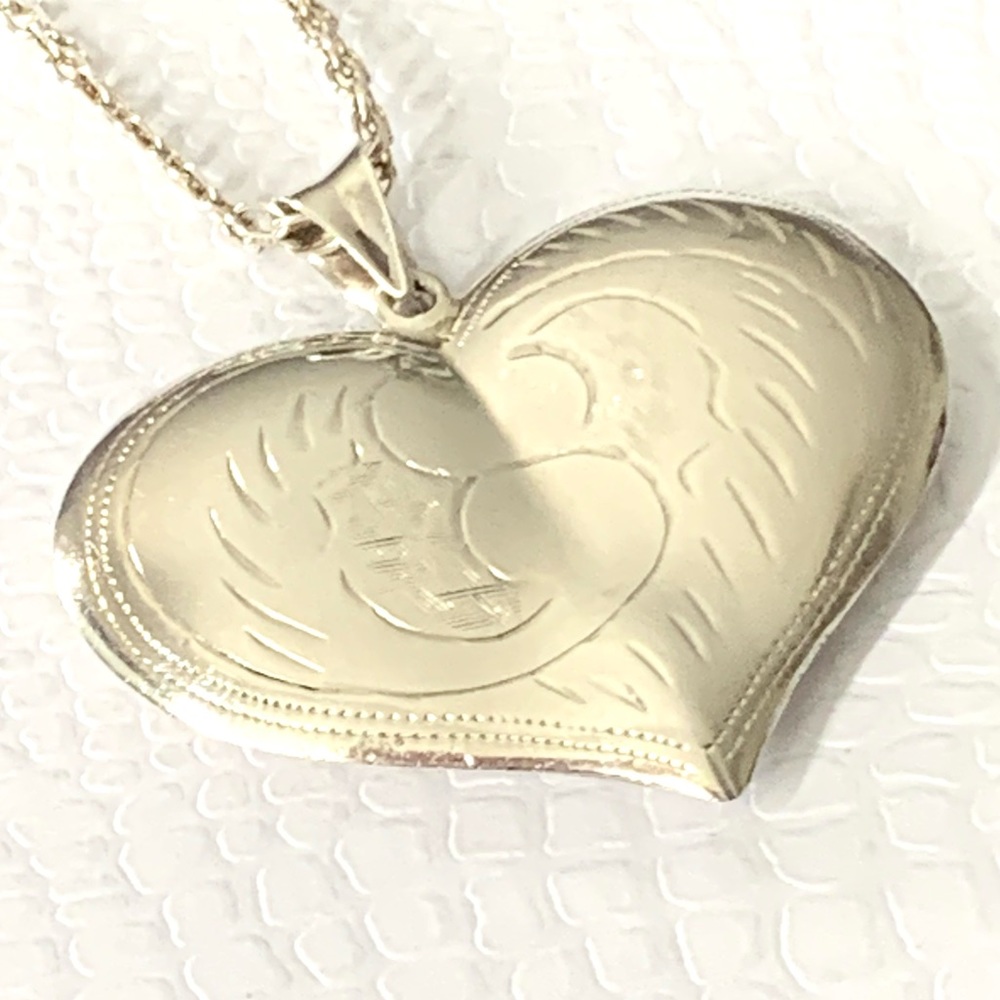 925 Sterling Silver - Vintage Floral Vine Puffy Love Heart Drop Pendant Necklace